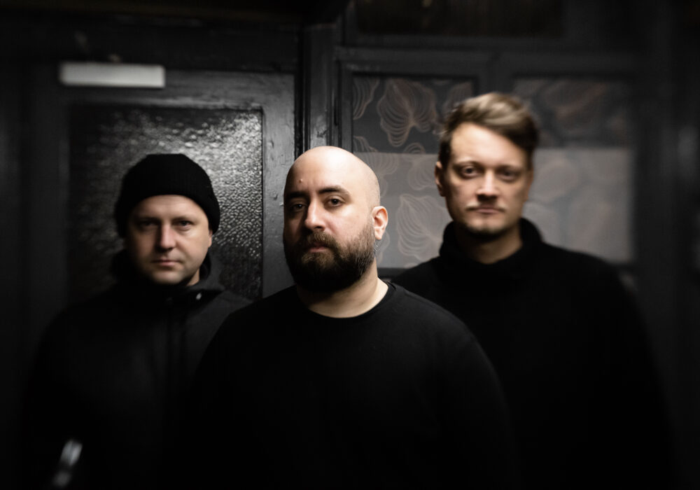 Lehnen_Neg_Space_Band_Photo-gray_copy Lehnen_Neg_Space_Band_Photo-gray_copy